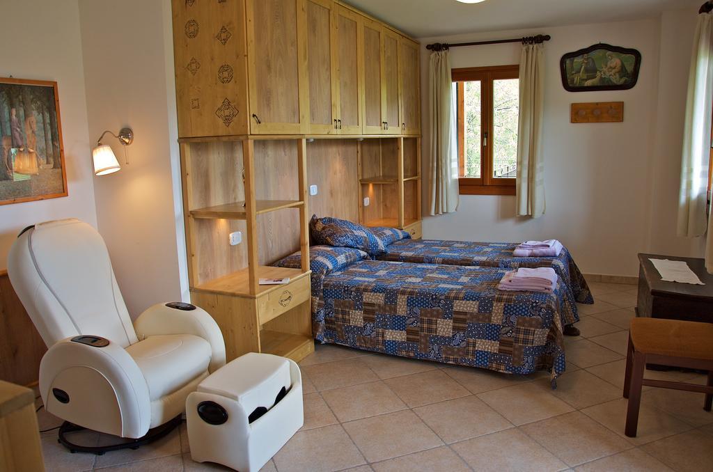 B&B L'Ariosa Lago D'Idro Crone Zimmer foto